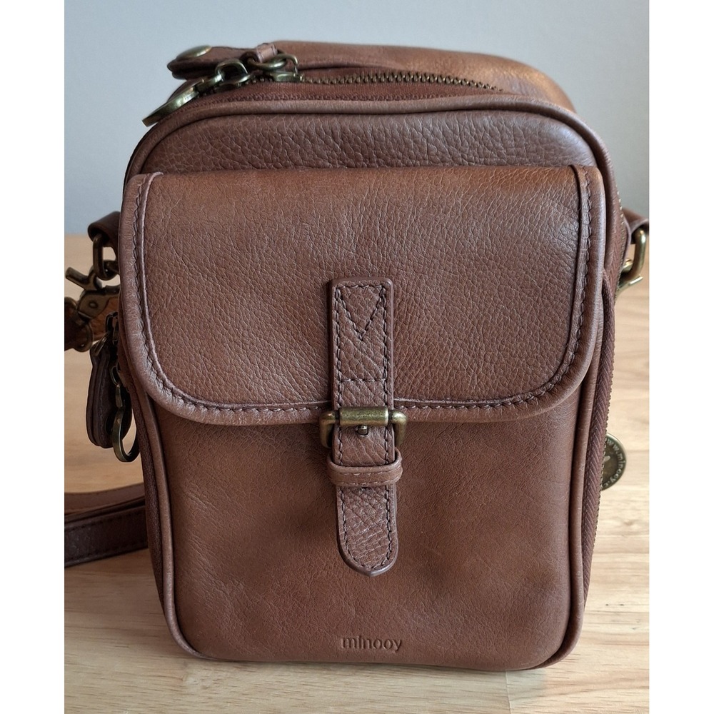 Minooy Naya Small Crossbody Bag Coffee Brown Full Grain Leather Organizer Purse